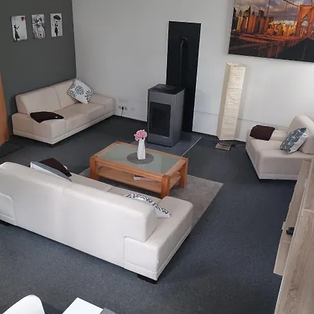 Bender 2 Apartment *